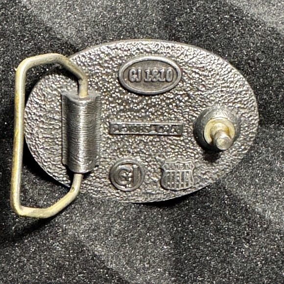 Vintage Belt Buckle Eagle in Flight Mountains River Tree By C&J in USA 1985 2.5" - Picture 12 of 16